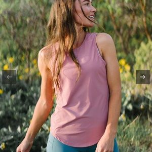 Zyia poppy premium tank